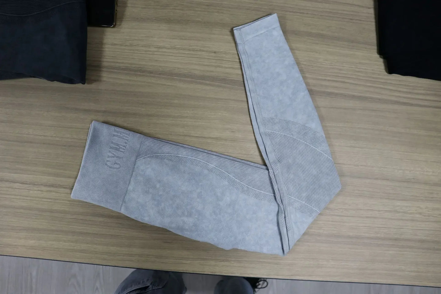 Women Seamless Gym High Waist Yoga Pants Hip Lifting Outdoor Sports Tight Waist Letter Sand Washed Pants Exercise Yoga Leggings